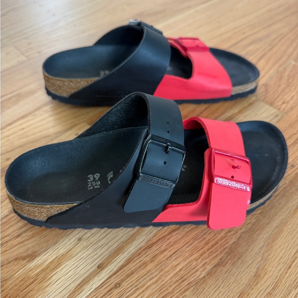Birkenstock Arizona Split Birko-Flor Sandals in Black/Active Red size 39 (8)